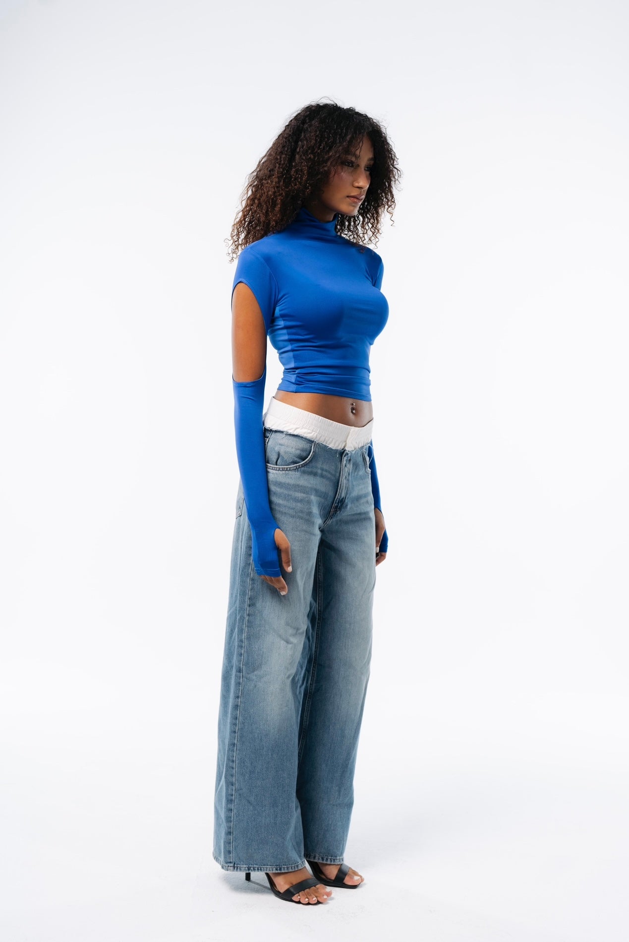 Blue cut it sleeves