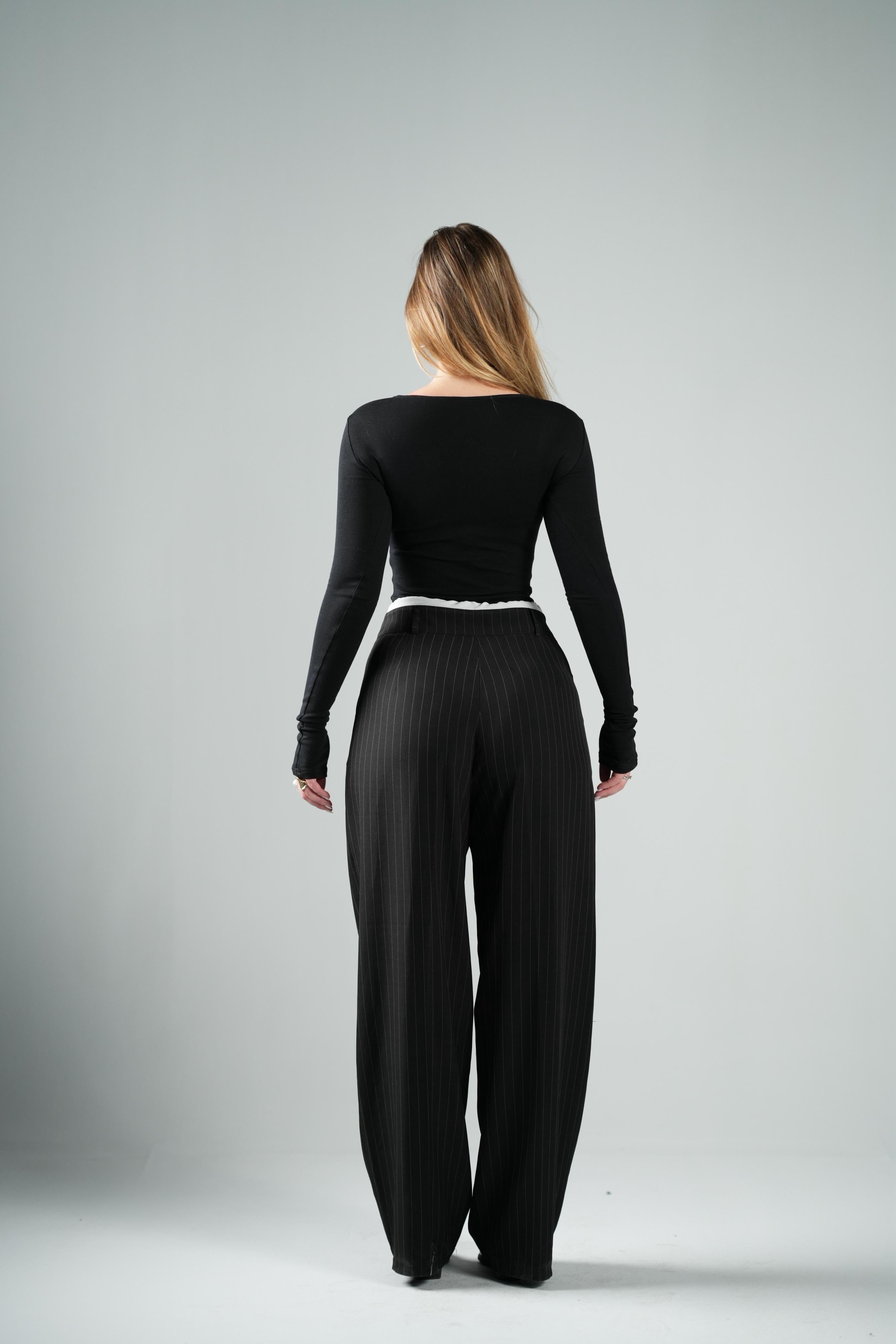 Black U-shaped Bodysuit – Theworkshopxx
