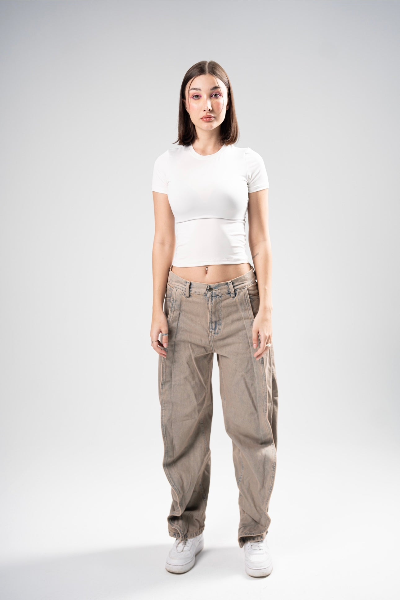 drop VII b-basic top white